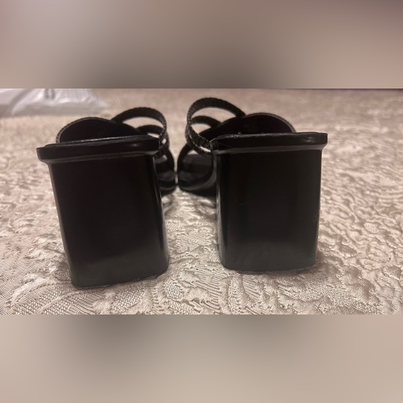 Slip-on Chunky Heels - Picture 2 of 6